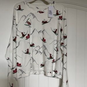 NWT Gilly Hicks/Hollister sleep top